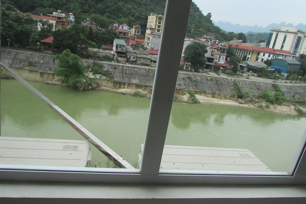 River Queen Guest House Ha Giang Exteriér fotografie